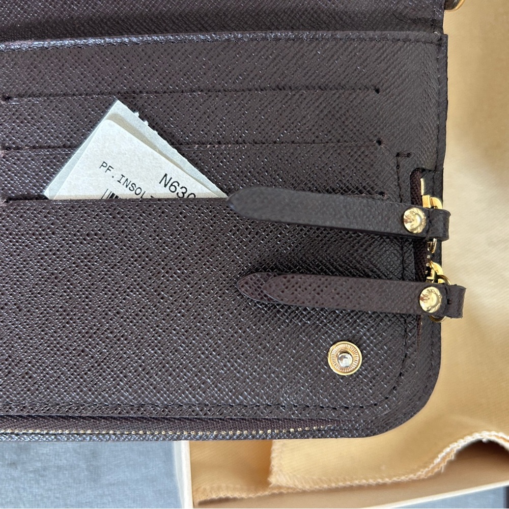 Louis Vuitton Insolite Damier Wallet - Picture 11 of 14